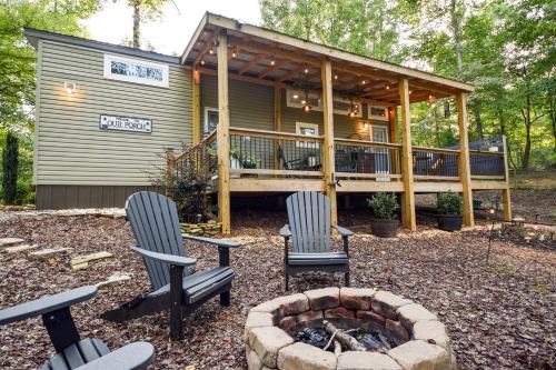North Carolina Tiny House for Mountain Glamping near Murphy
