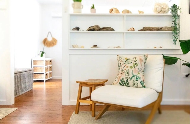 North facing cottage - 300m flat level walk to Pearl Beach