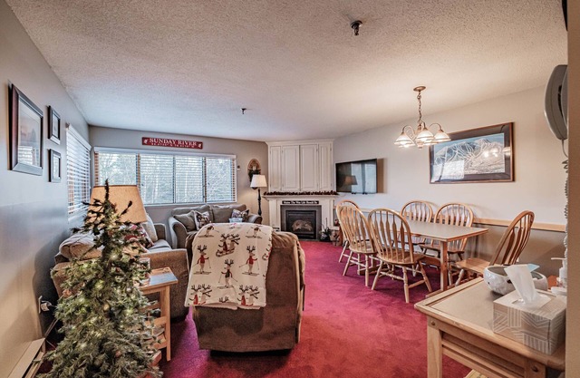 North Peak Condo 2-104