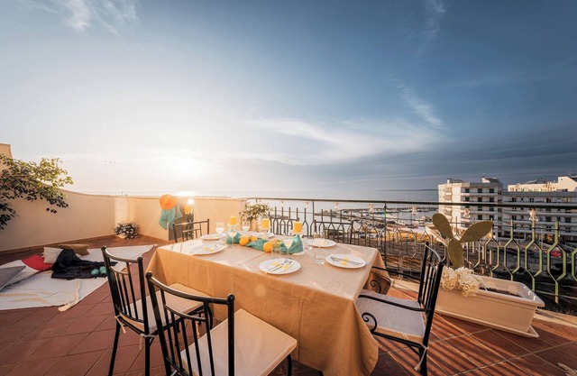 Nova Domus 6, Emma Villas