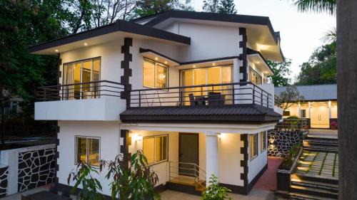 Nova Villa, Esperanza by Svar Stays with Breakfast, Swimming Pool View