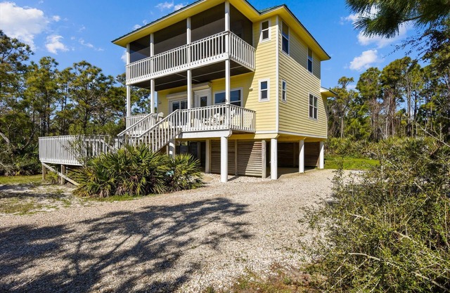 Now I Sea is the perfect beach home for a private family getaway.
