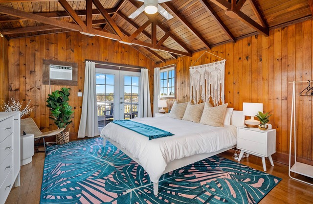 NOW ON VRBO! Private Vineyard & 6BR Mid-Century w/Game House. Great Location!