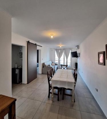 Nuevo y Equipado en Zona Céntrica con Cochera