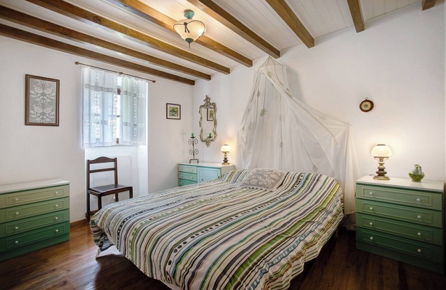 Null 'Casa Do Largo - Piso 1' with Shared Terrace, Shared Garden and Wi-Fi