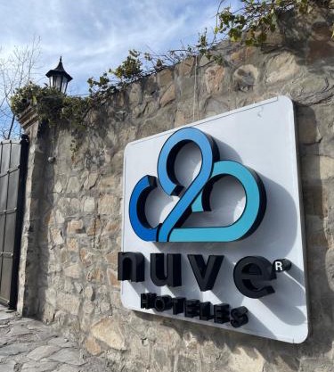 Nuve Parras