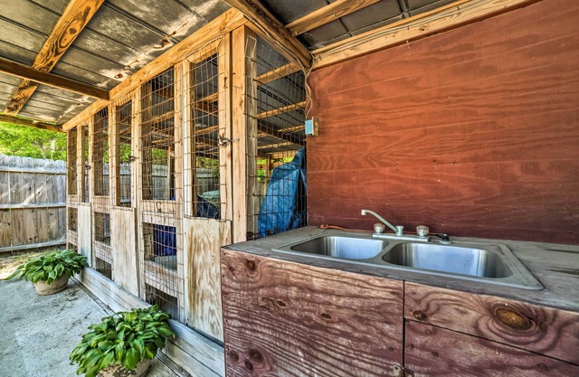 Oak Island Home w/Fenced Yard, Walk to Long Beach