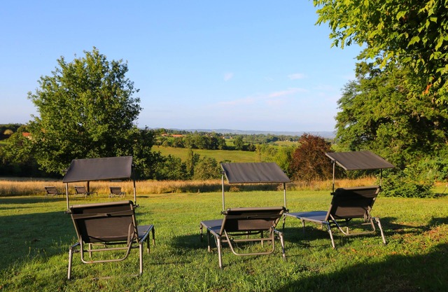 Oasis de Loisirs : 20 Personnes - 8 Chambres - Jeux - Vue Panoramique au Calme