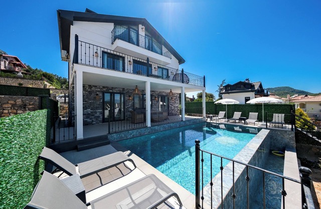 Oasis Family-Friendly Luxury Villa Oludeniz
