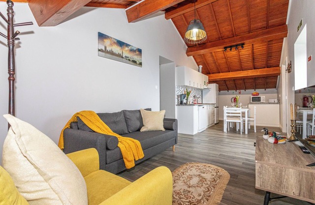 Oasis Fonte Grande 3 Apartment with Sea View, Terrace and Wi-Fi