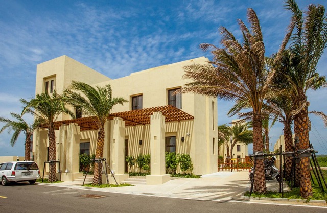 Oasis Hotel