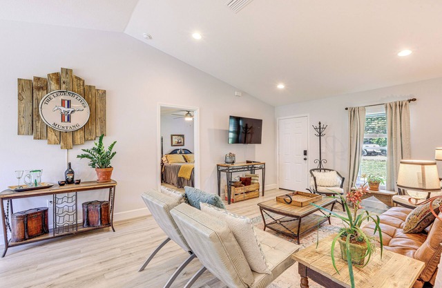 Ocala Home ~ 8 Mi to World Equestrian Center!