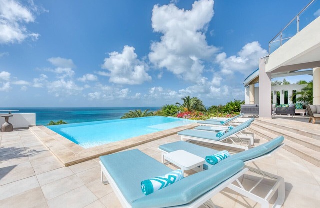 Ocean 5 - Luxury 6 Bedroom Villa with Stunning Ocean Views