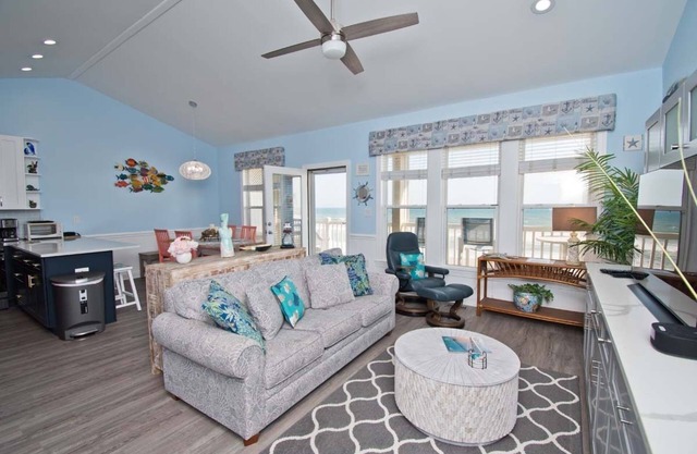 Ocean Club F303, Oceanfront Condo in Indian Beach, NC!