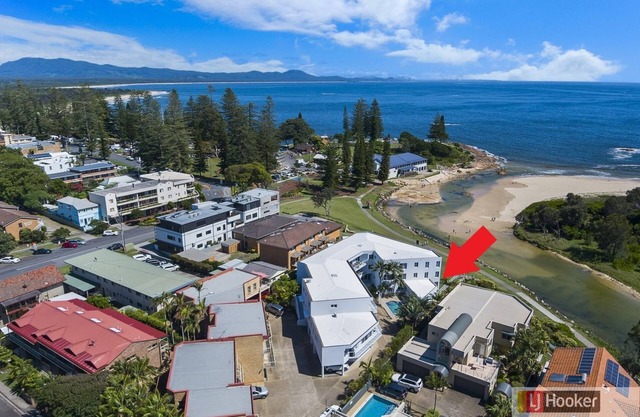 OCEAN SHORES UNIT 10 - LUXURY WATERFRONT WITH WI-FI