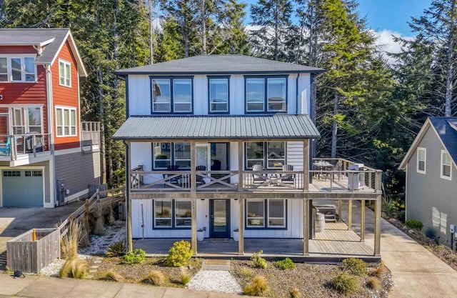Ocean Views from 3-Level Olivia Beach Home with Bonus Room, Hot Tub, Large Deck!