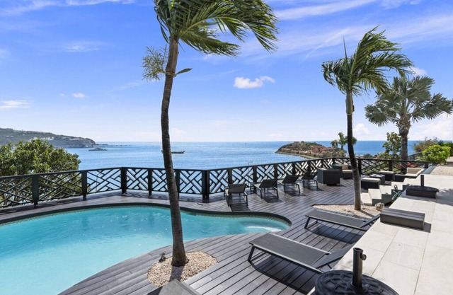 Ocean Views from Every Room, Steps from Philipsburg. Paradise can be yours!