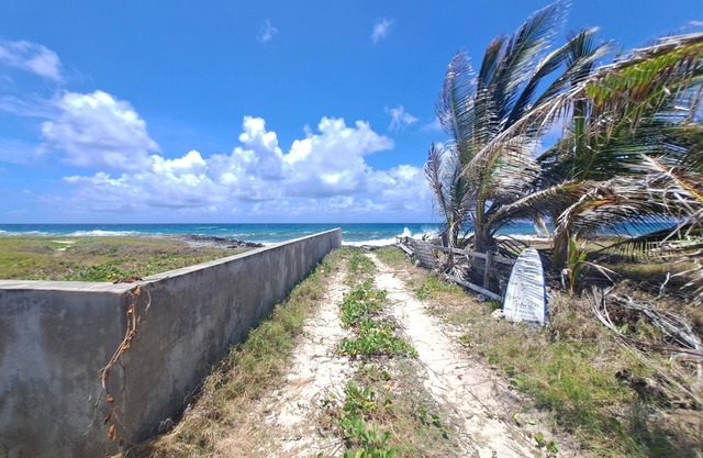 Oceanfront Apartment in Oistins