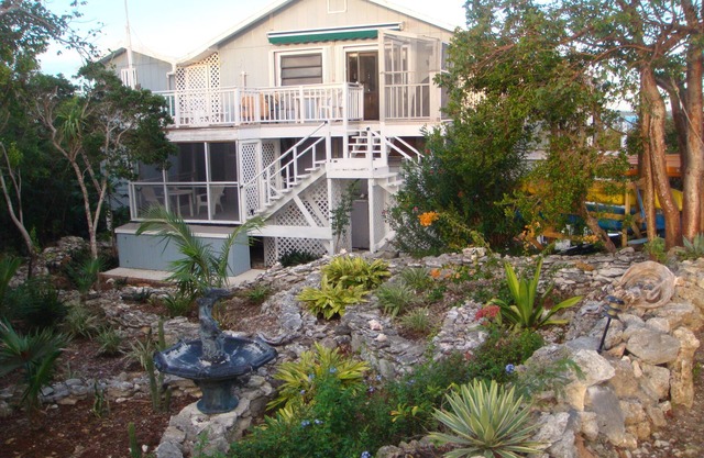 Oceanfront, Beach, Tennis-Pickleball Court, Dock, Kayaks, Bikes