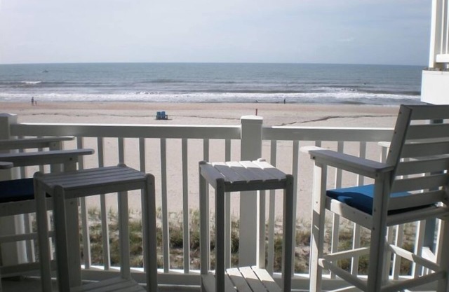 Oceanfront Condo with Pool