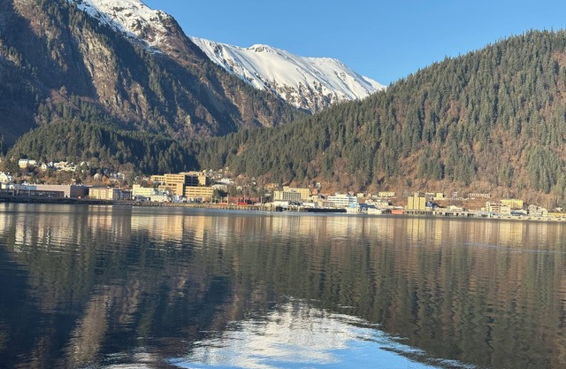 Oceanfront Douglas Island Gem - Humbler Halibut 2-bedroom condo Juneau