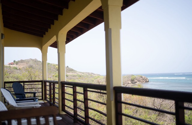 Oceanfront Home on Carriacou: Cassada South