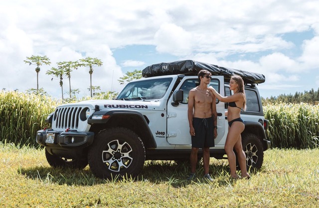 Oceanfront Jeep Rubicon 2021 Glamping