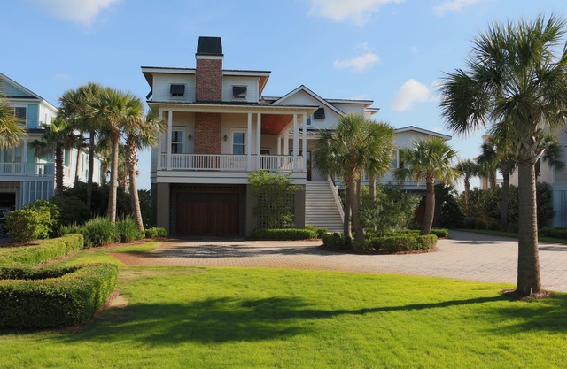 Oceanfront/Sleeps 18/Lady Poseidon/Elevator/Pool & Heatable Spa