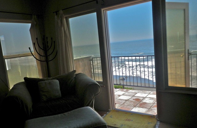 *Oceanfront Spanish Style Villa *Hot tub *Sea Views *Unique Design *Relaxing