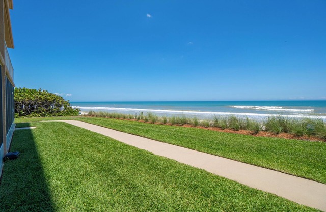 Oceanfront 2 bedroom/2-bathroom Condo in Indian Harbour Beach Club Unit 107