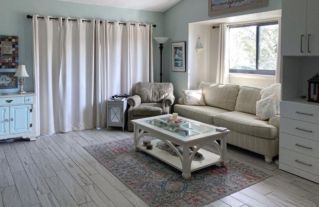 Ocean’s Treasures Retreat Beach Condo