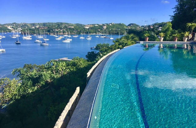 Oceanview Colonial style Villa with Large Pool