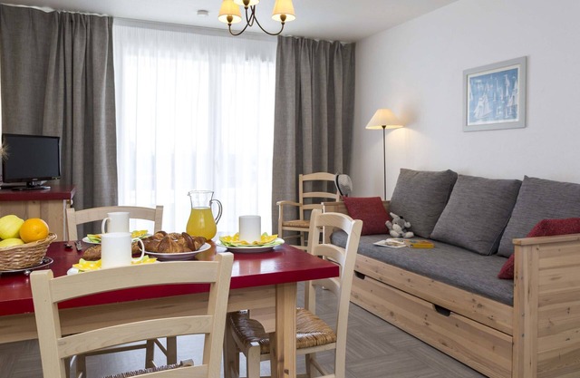 Odalys Domaine des Roches Jaunes by Interhome