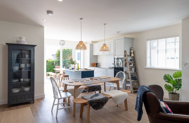 Off the Hook - A 3 bed, pet-friendly Anglesey holiday home