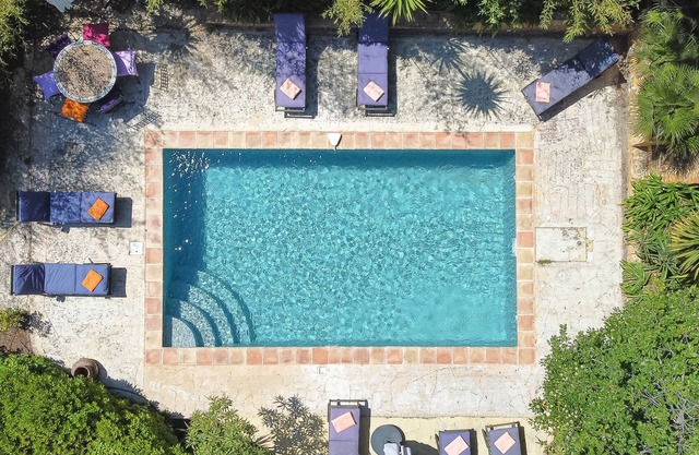 Old charming house with swimming pool
