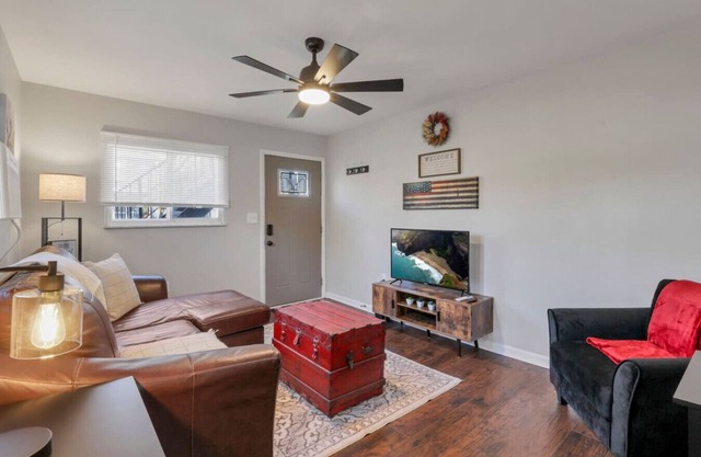 Old Towne East - 1 BR Apt - Steps from E Market