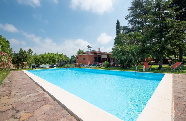 Oleandri holiday home with private pool