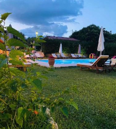 Olympia House Dionisos and Dimitra III