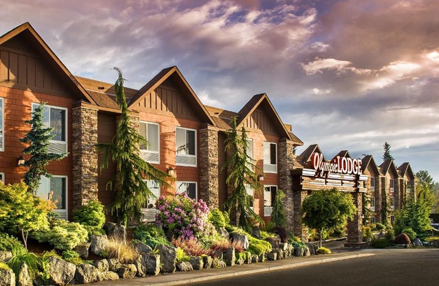 Olympic Lodge by Ayres