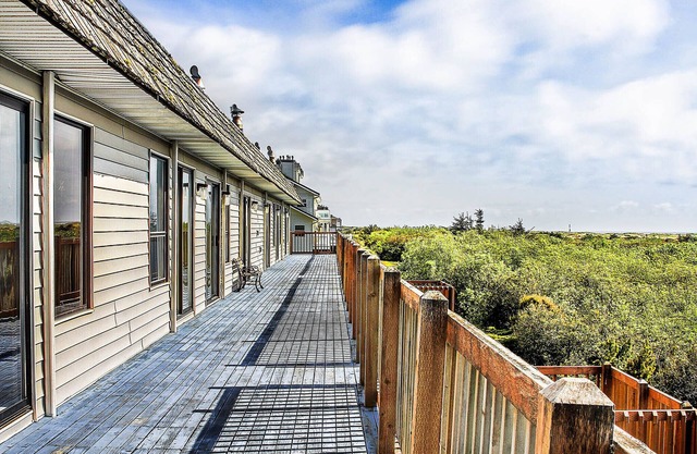 On Beyond Condo at Ocean Surf Condo #206