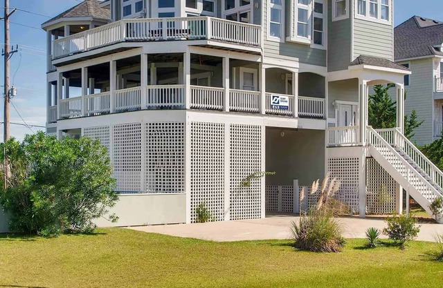 On Special - Epic Family Fun! Soundside w/Pool, Hot Tub, Game Rm, Cmty Boat Ramp