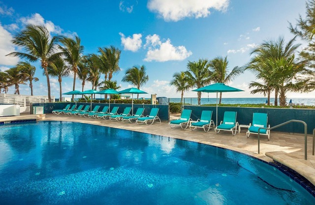 On the Ocean - Marenas Oceanfront Apartment