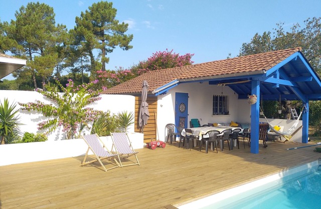 Ondres Plage, 4 bedroom house with swimming pool in a quiet area