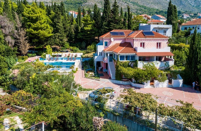 One bedroom apartment with balcony and sea view Mlini, Dubrovnik (A-10269-c)