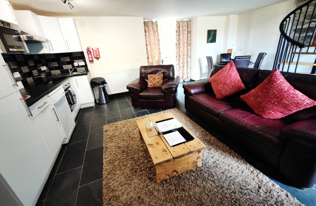One Bedroom Cottage located in Heart of Snowdonia National Park. Sleeps 3-4