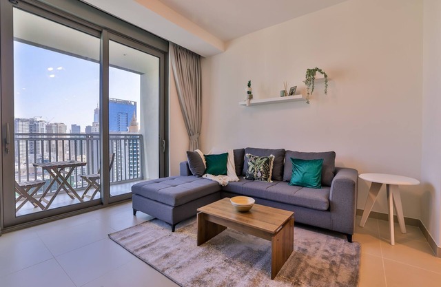 One Bedroom Near Dubai Wheel & JBR by Belvilla