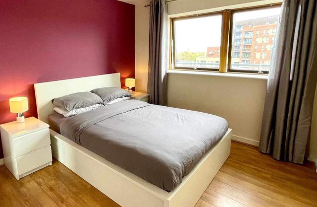 One bedroom with Great city views
