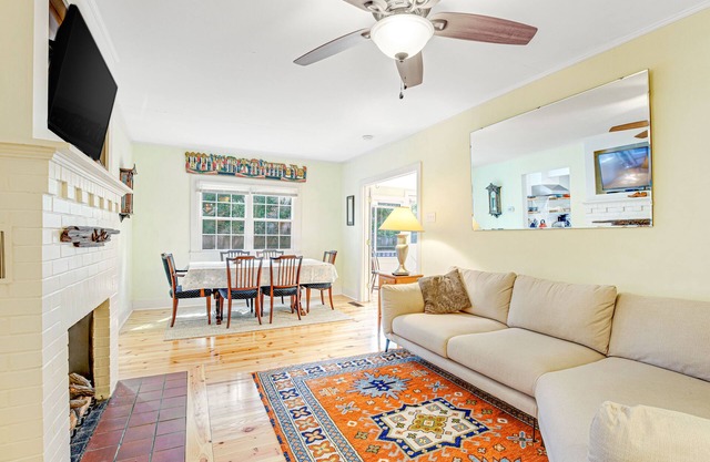 One Block to the Beach Cute Home w/Deck, Garden Patio, Central AC & WiFi