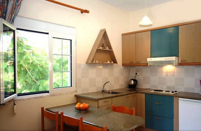 ONLY 5 MIN.WALK FROM CRYSTAL WATER SANDY BEACH OF ALMIRIDA