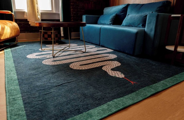 Onyx – Light-Filled Contemporary Hideaway